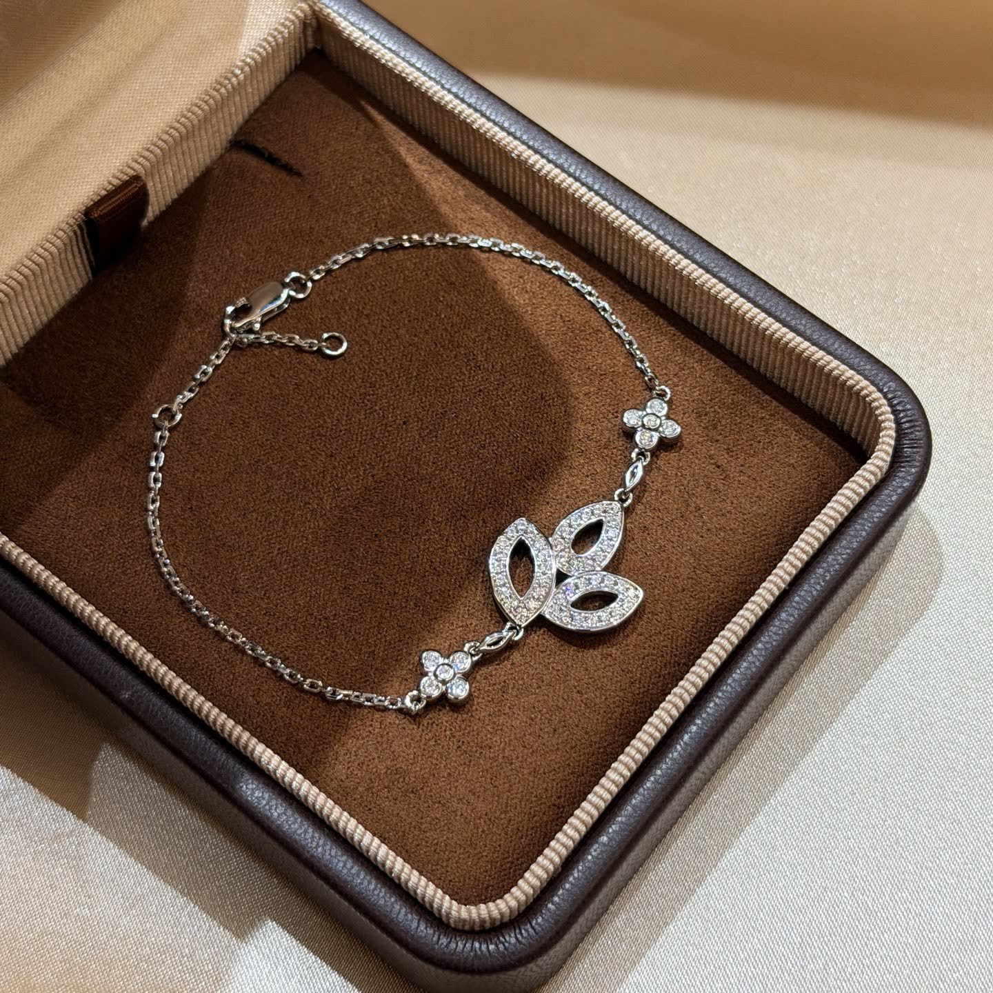Harry Winston Leaf Diamond Bracelet